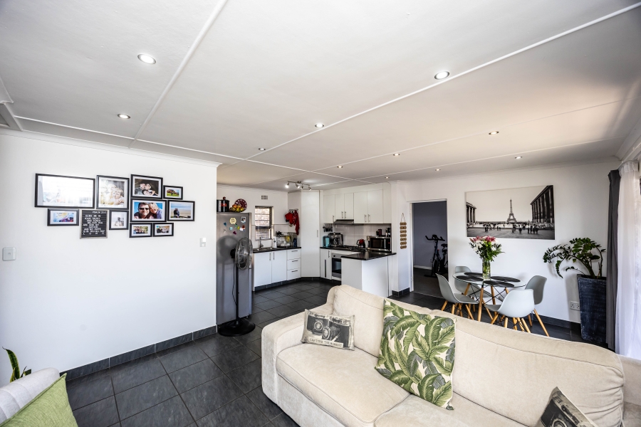 3 Bedroom Property for Sale in Nahoon Valley Park Eastern Cape